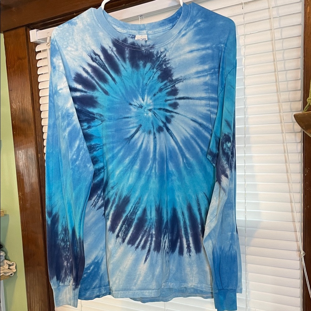 Gildan Blue Tie-Dye Ultra Cotton Shirt